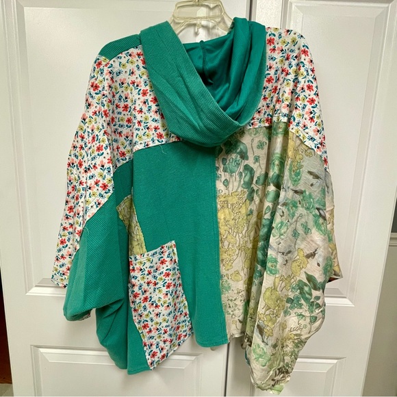 POL  NEW Cotton Blend 3/4 Sleeve Hooded Top LG Floral Lace Patchwork - Picture 4 of 10